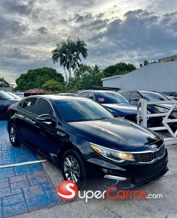 2019 Kia Optima FE — foto 5 / 12