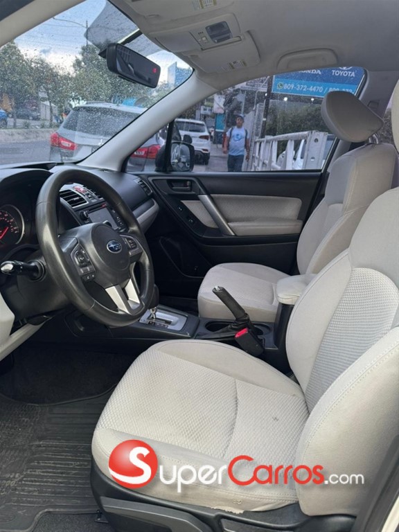 2017 Subaru Forester — foto 6 / 12