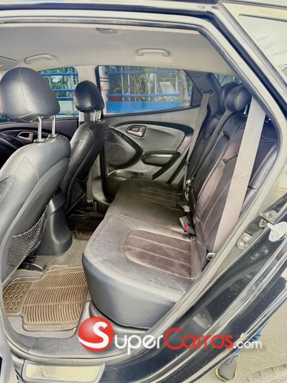 2010 Hyundai Tucson LIMITED — foto 8 / 12