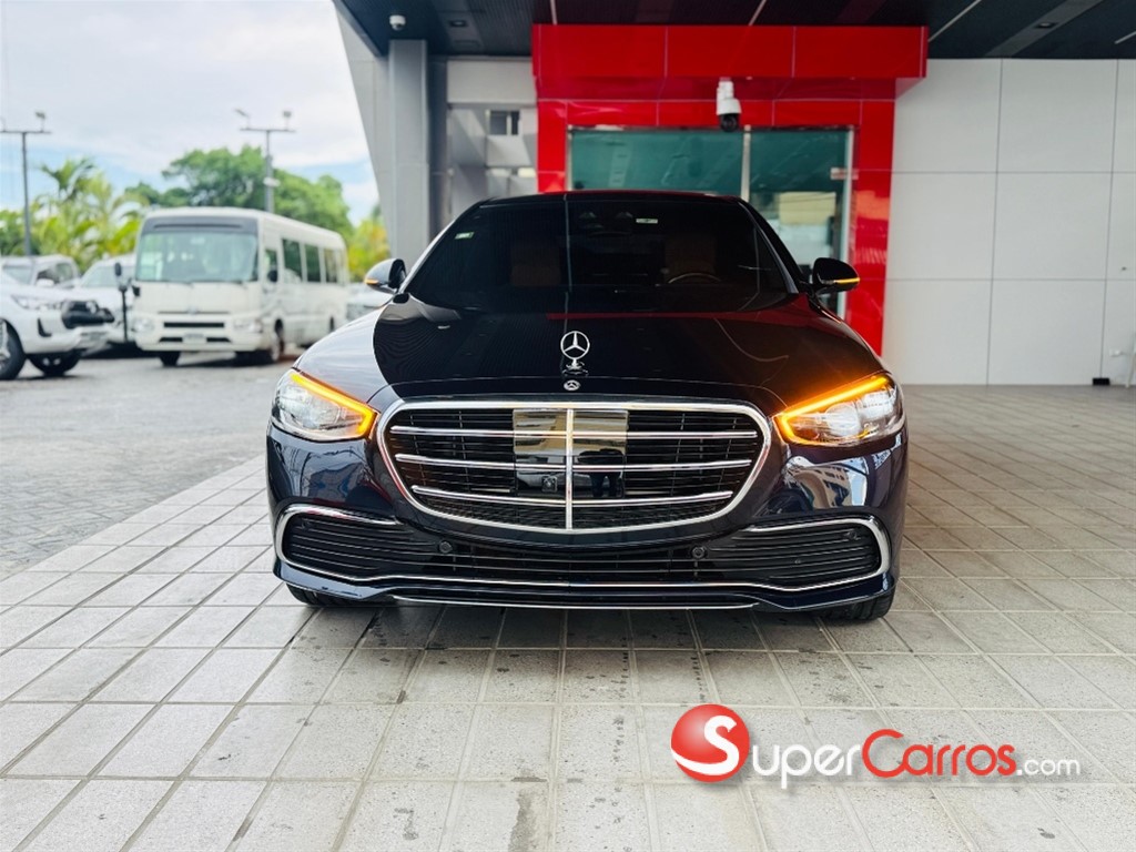 2025 Mercedes-Benz Clase S 500L — foto 2 / 12