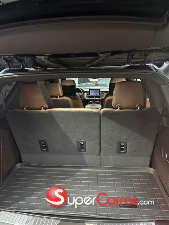 2021 Chevrolet Tahoe Highcountry — foto 8 / 12