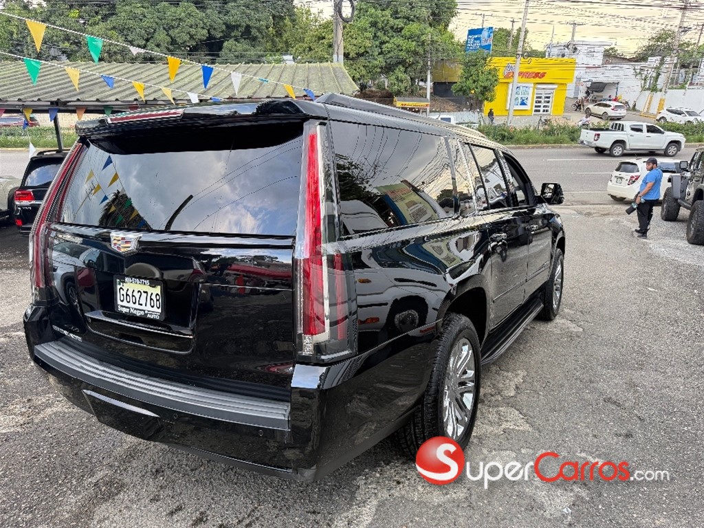 2020 Cadillac Escalade — foto 6 / 12