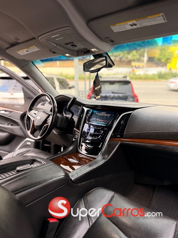 2020 Cadillac Escalade — foto 8 / 12