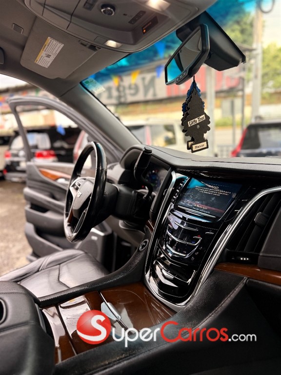 2020 Cadillac Escalade — foto 11 / 12