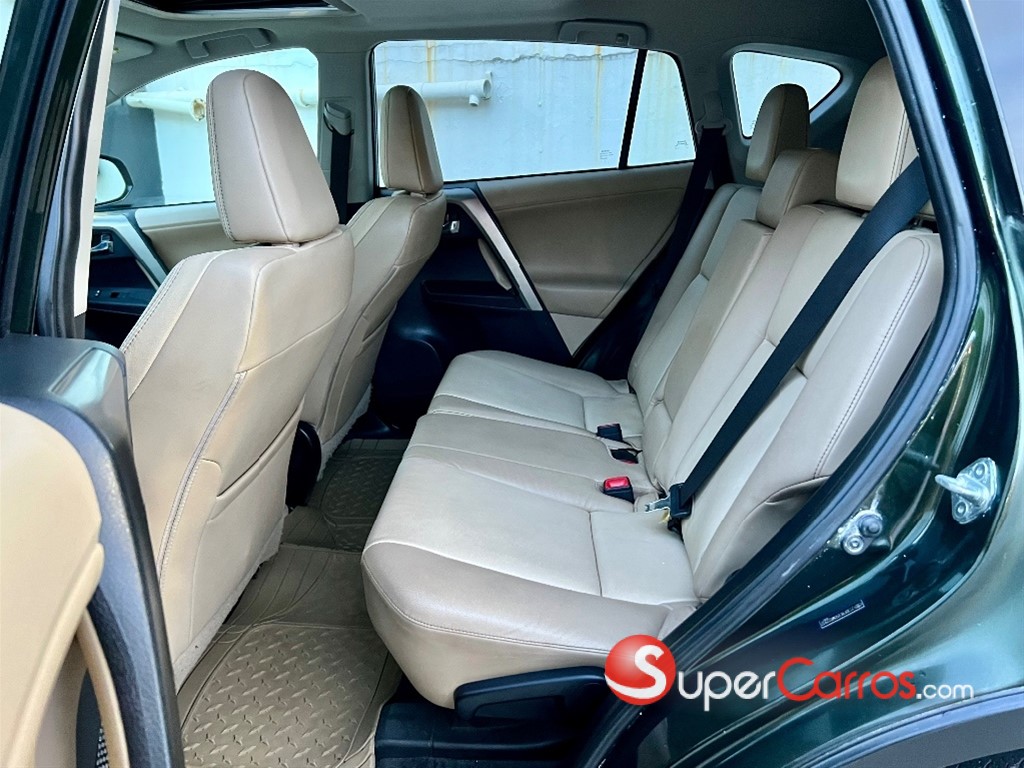 2013 Toyota RAV4 Limited — foto 9 / 12