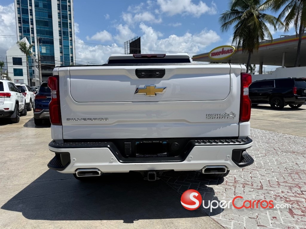 2023 Chevrolet Silverado 2500HD High Country — foto 5 / 7