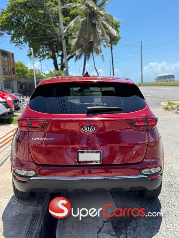 2020 Kia Sportage LX — foto 6 / 11
