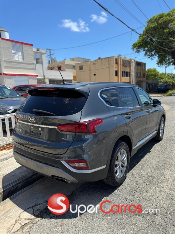 2020 Hyundai Santa Fe SE — foto 5 / 11