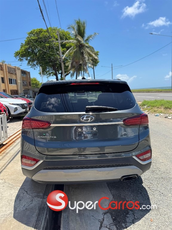 2020 Hyundai Santa Fe SE — foto 6 / 11