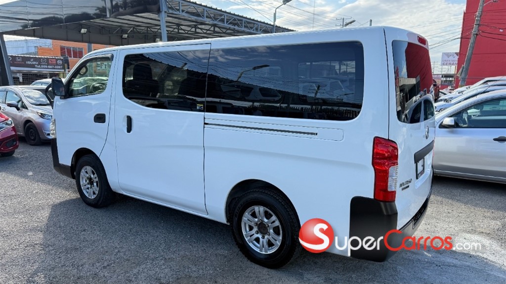 2020 Nissan Caravan — foto 5 / 12