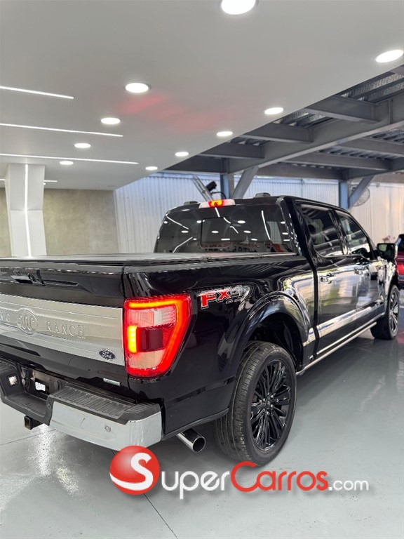 2021 Ford F 150 King Ranch — foto 4 / 10
