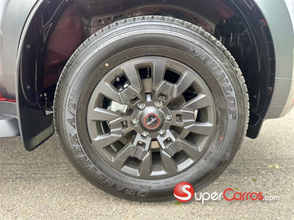 2027 Isuzu DMAX LSE — foto 5 / 12