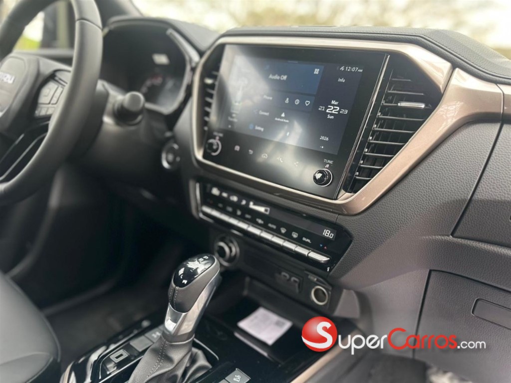 2027 Isuzu DMAX LSE — foto 11 / 12