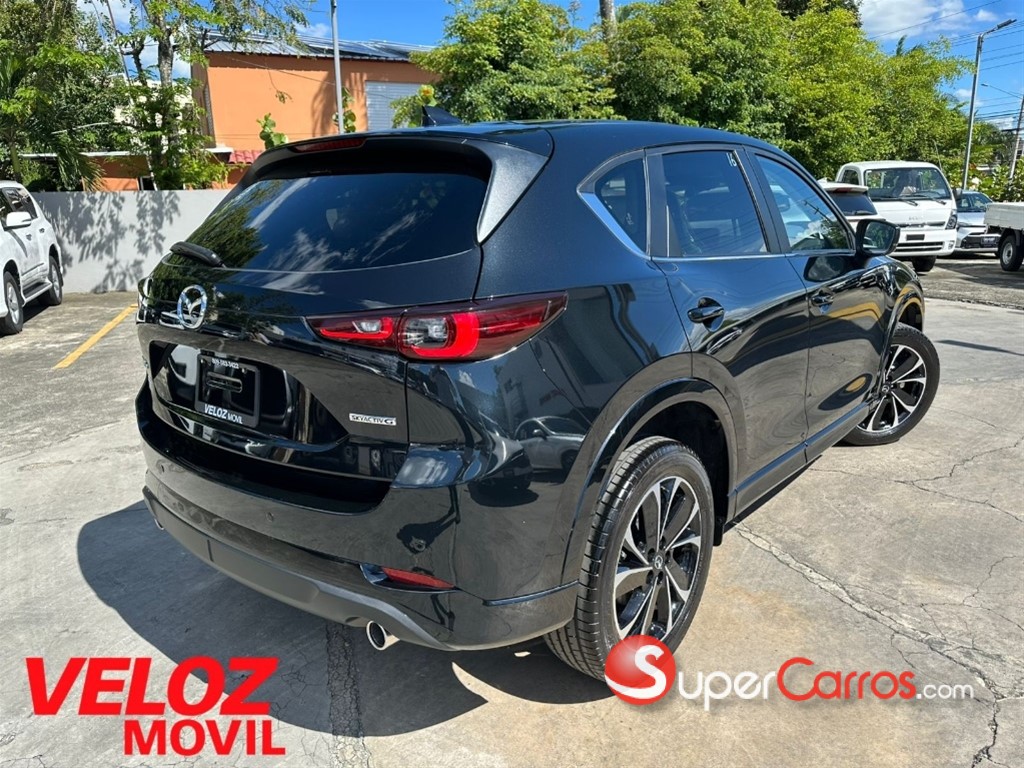 2027 Mazda CX-5 GS — foto 3 / 7