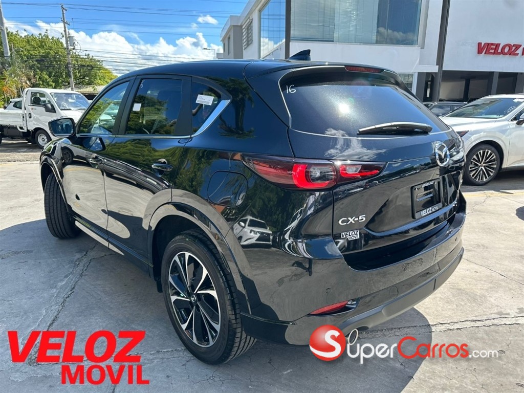 2027 Mazda CX-5 GS — foto 4 / 7