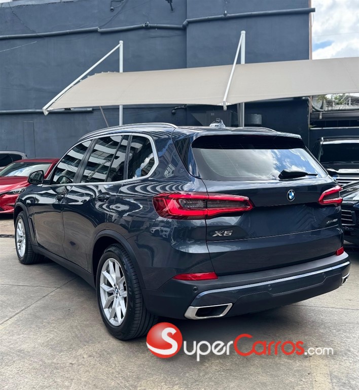 2019 BMW X 5 XDRIVE 40i — foto 3 / 7