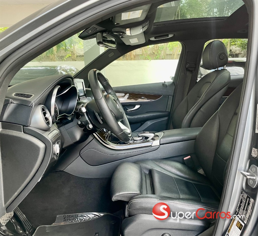 2017 Mercedes-Benz Clase GLC 300 — foto 5 / 10