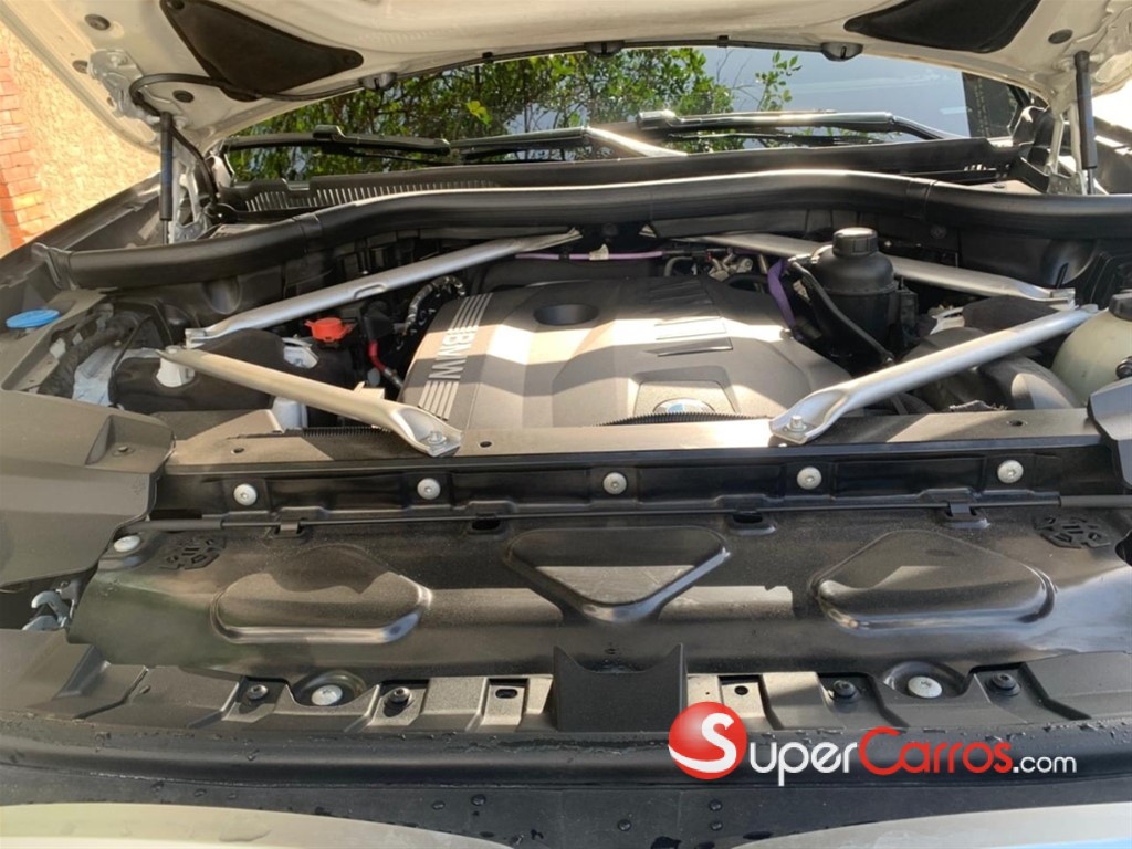 2023 BMW X 7 xDrive 40i Mpackage — foto 8 / 12