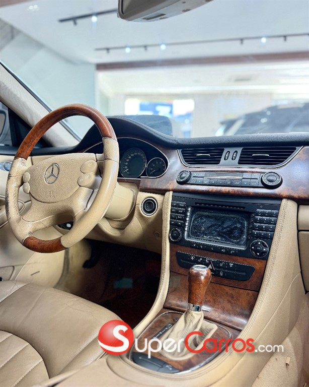 2005 Mercedes-Benz Clase CLS 350 — foto 2 / 10
