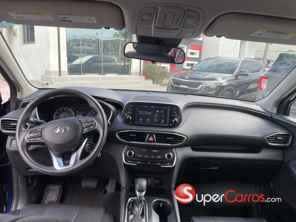 2019 Hyundai Santa Fe SE — foto 2 / 9