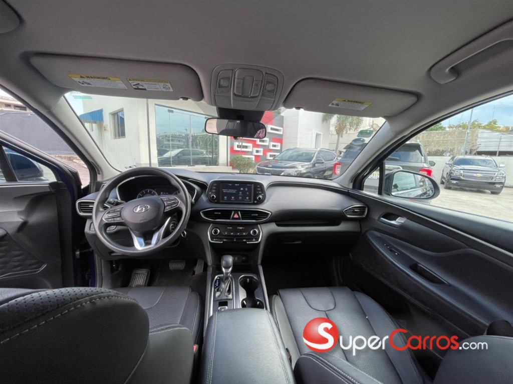2019 Hyundai Santa Fe SE — foto 4 / 9