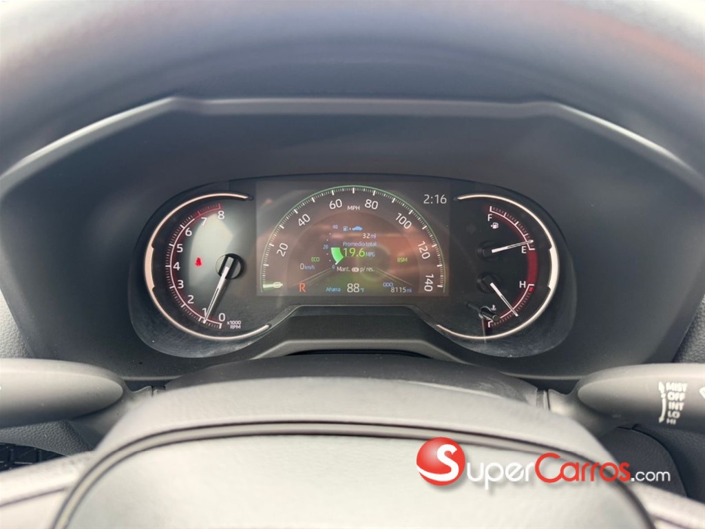 2025 Toyota RAV4 LE — foto 11 / 12