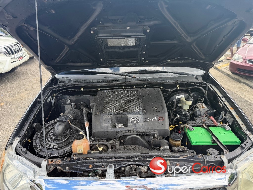 2006 Toyota Hilux SRV — foto 8 / 8