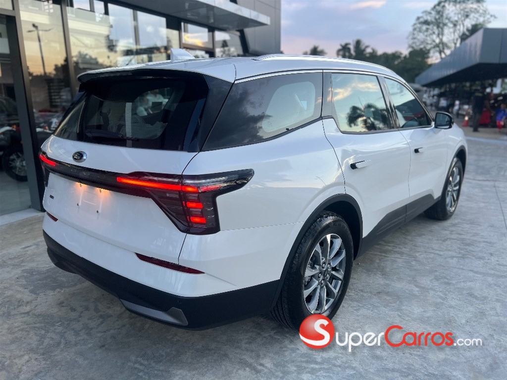 2026 Ford EDGE TREND HYBRID — foto 6 / 12