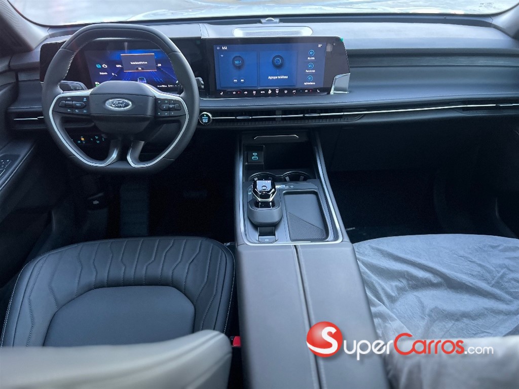 2026 Ford EDGE TREND HYBRID — foto 9 / 12