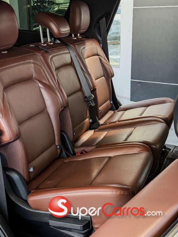 2025 Lincoln Navigator Reserve I — foto 4 / 12