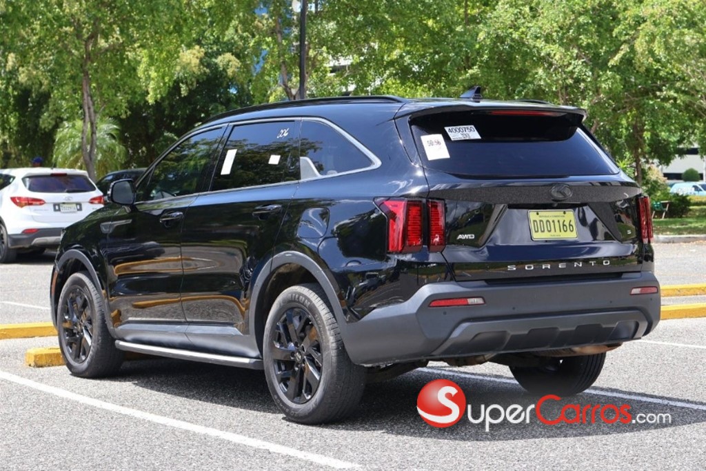2021 Kia Sorento S — foto 3 / 12
