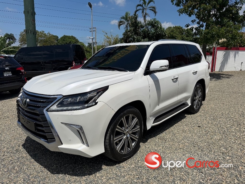 2017 Lexus LX 570