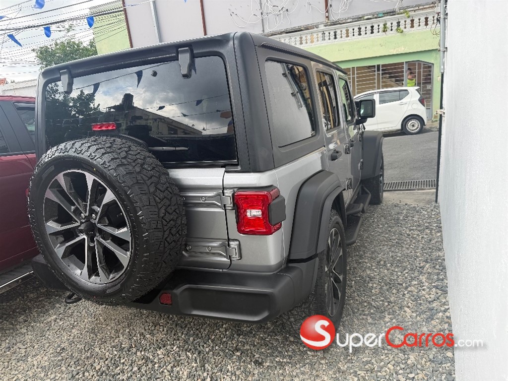 2020 Jeep Wrangler — foto 3 / 12