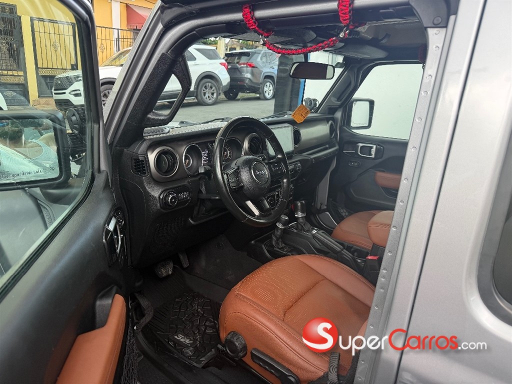 2020 Jeep Wrangler — foto 5 / 12
