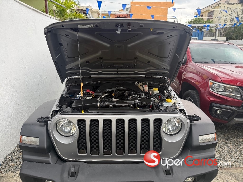 2020 Jeep Wrangler — foto 11 / 12
