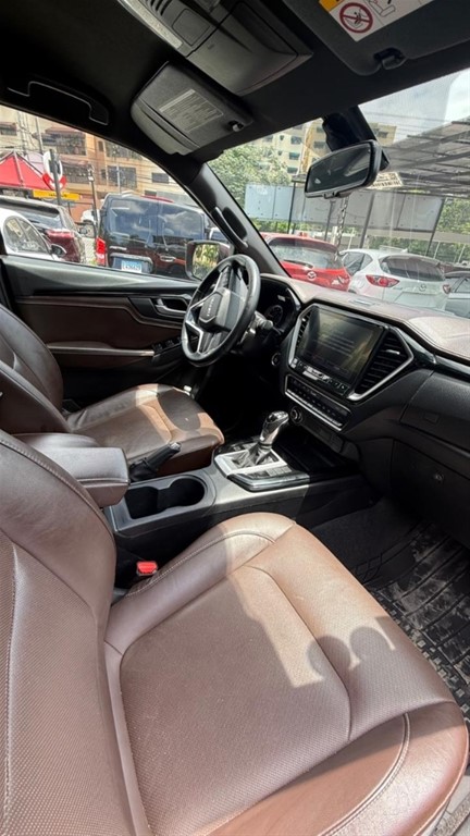 2024 Isuzu DMAX — foto 7 / 12