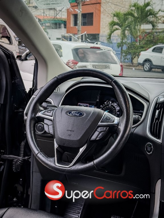 2020 Ford EDGE SEL AWD — foto 5 / 12
