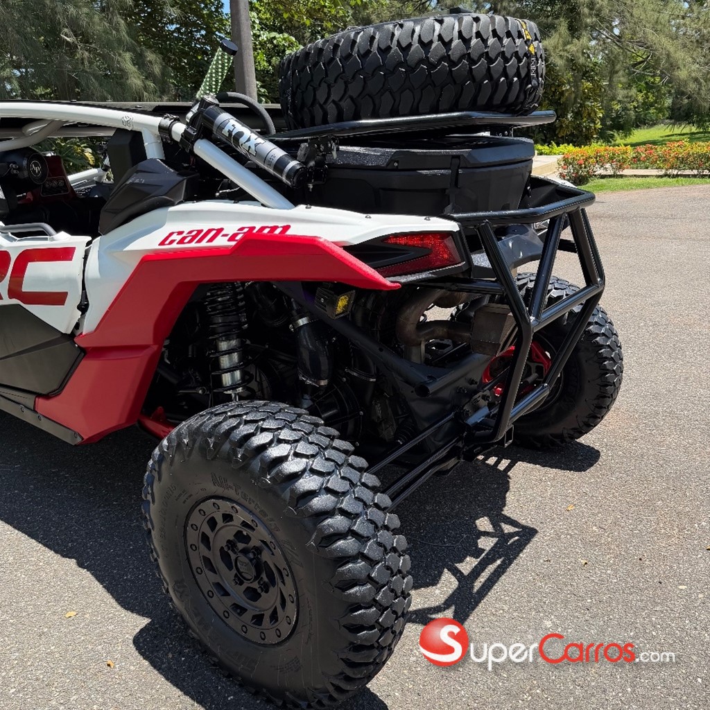 2024 Can Am Maverick X3 XRC Turbo RR — foto 11 / 12