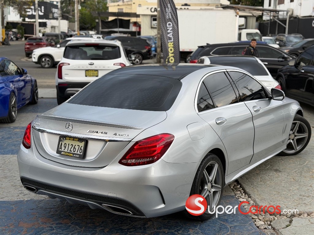 2015 Mercedes-Benz Clase C 300 AMG 4Matic — foto 7 / 8