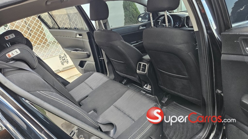 2018 Kia Sportage — foto 6 / 12