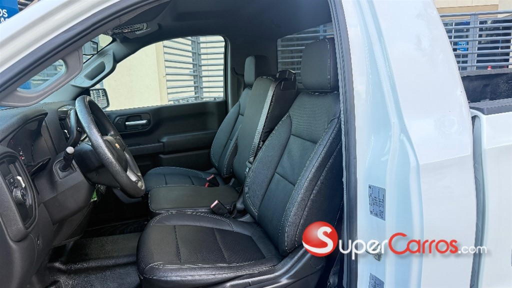 2021 Chevrolet Silverado 1500 LT — foto 4 / 9