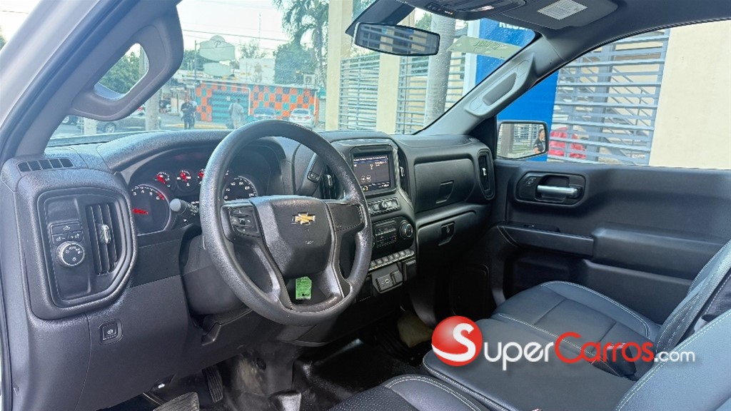2021 Chevrolet Silverado 1500 LT — foto 7 / 9