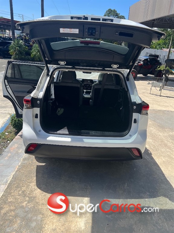 2022 Toyota Highlander XLE — foto 7 / 7
