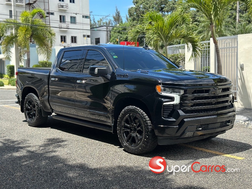 2023 Chevrolet Silverado High Country Duramax — foto 3 / 10