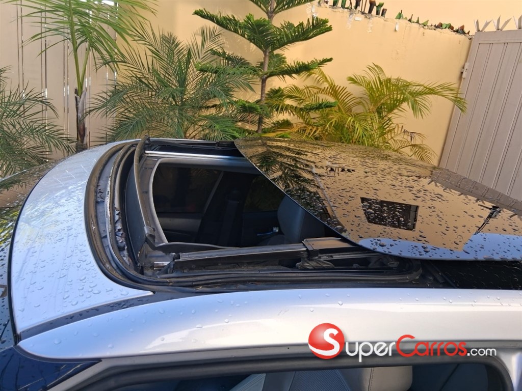 2012 Hyundai Veloster — foto 5 / 10