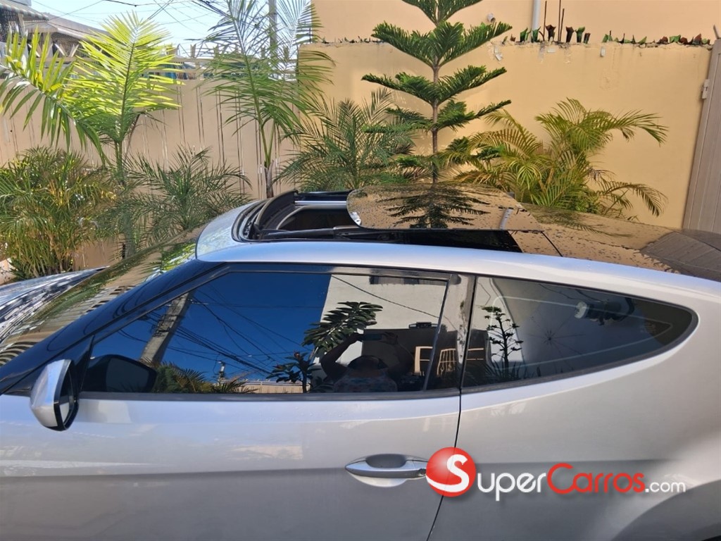 2012 Hyundai Veloster — foto 6 / 10