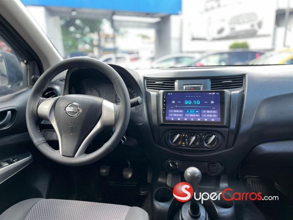 2020 Nissan Frontier NP300 — foto 4 / 12