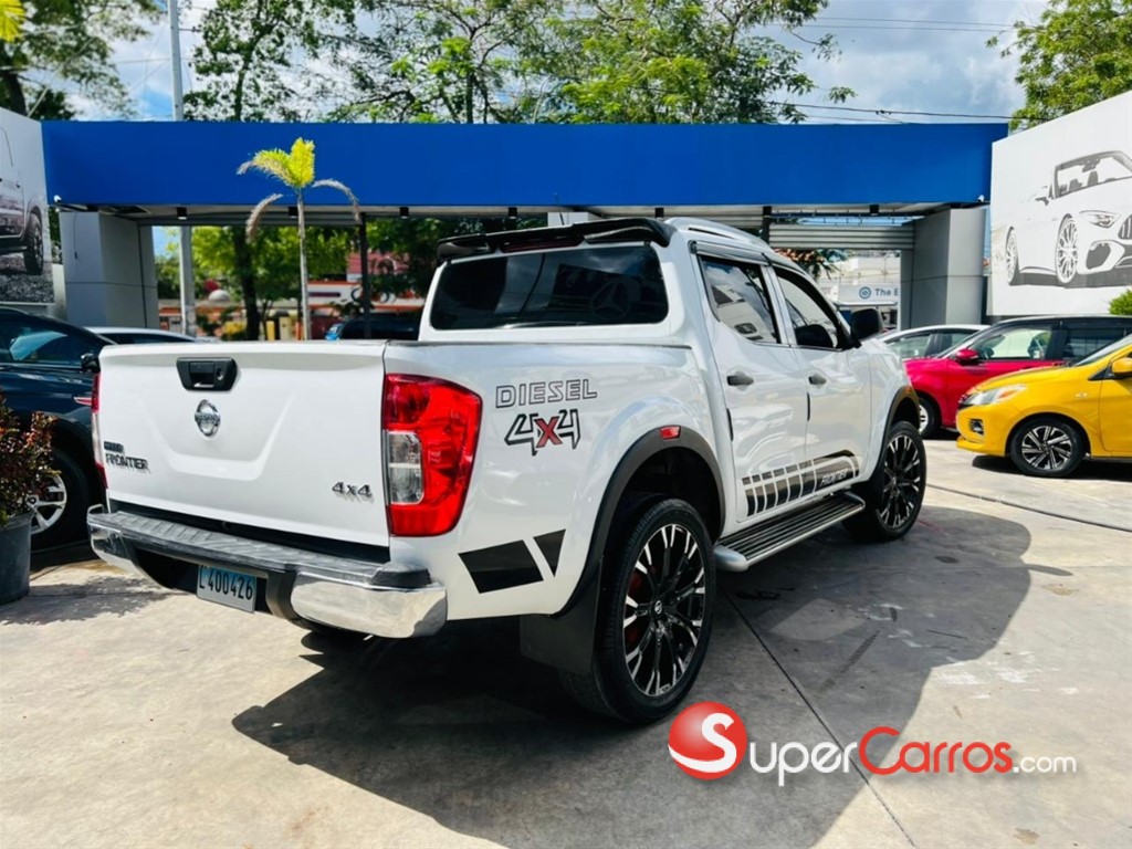 2020 Nissan Frontier NP300 — foto 8 / 12