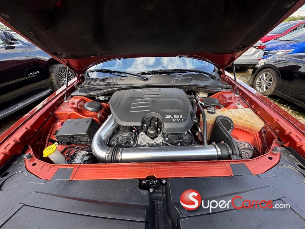 2021 Dodge Challenger SXT — foto 10 / 11