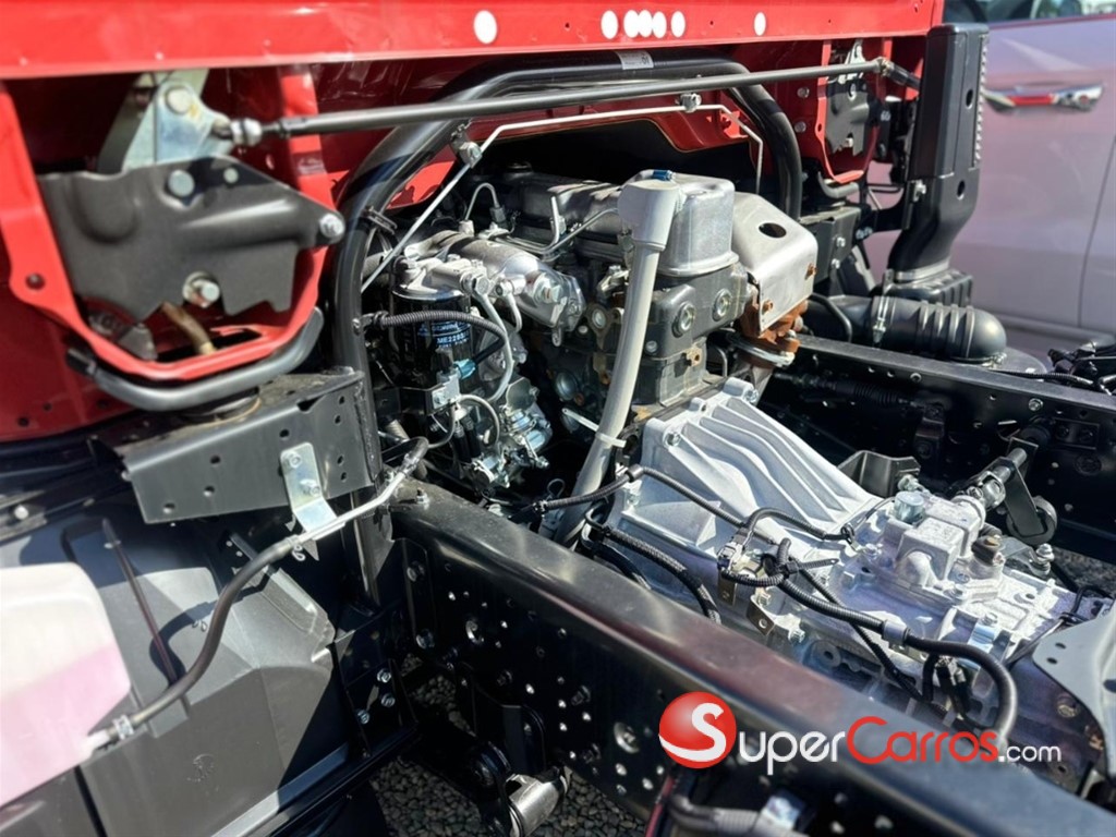 2027 Mitsubishi Motors Canter Chassis 18 pies — foto 6 / 11